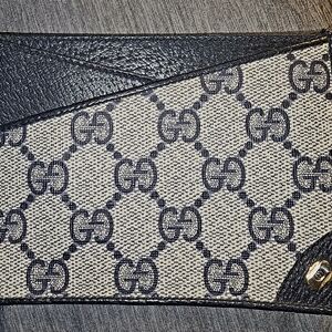 Vintage Gucci GG Monogram Cardholder | Made in Italy